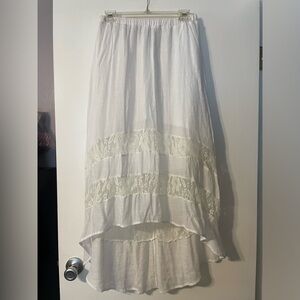 BCX Juniors layered High\low White Skirt with lace & liner